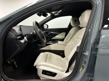 BMW 550e xDrive Limousine M Sportpaket Pro Harman Ka