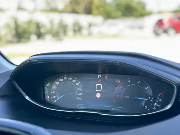 Peugeot 3008 2019  Conversie Distributie Rate Garantie