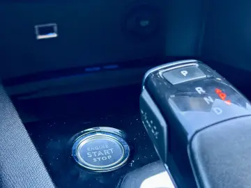 Peugeot 3008 2019  Conversie Distributie Rate Garantie
