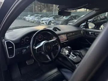 Porsche Cayenne S
