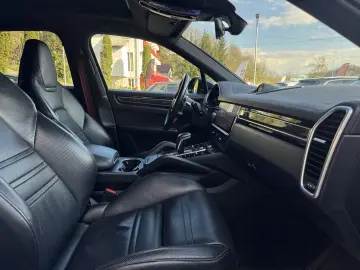 Porsche Cayenne S