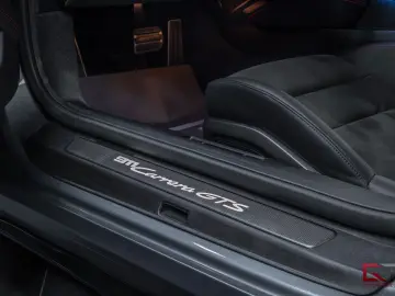 PORSCHE 911 992.2 Carrera GTS 18-way HD Sunroof Lifting