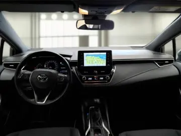 Toyota Corolla Touring Sport Bussines 1.8 hybrid