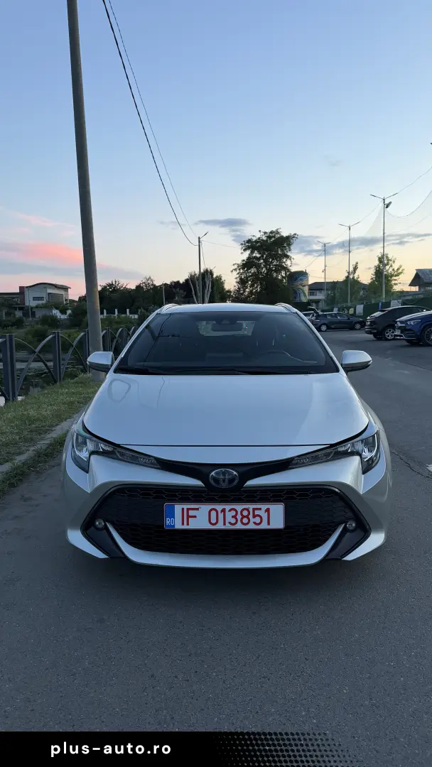 Toyota Corolla Touring Sport Bussines 1.8 hybrid