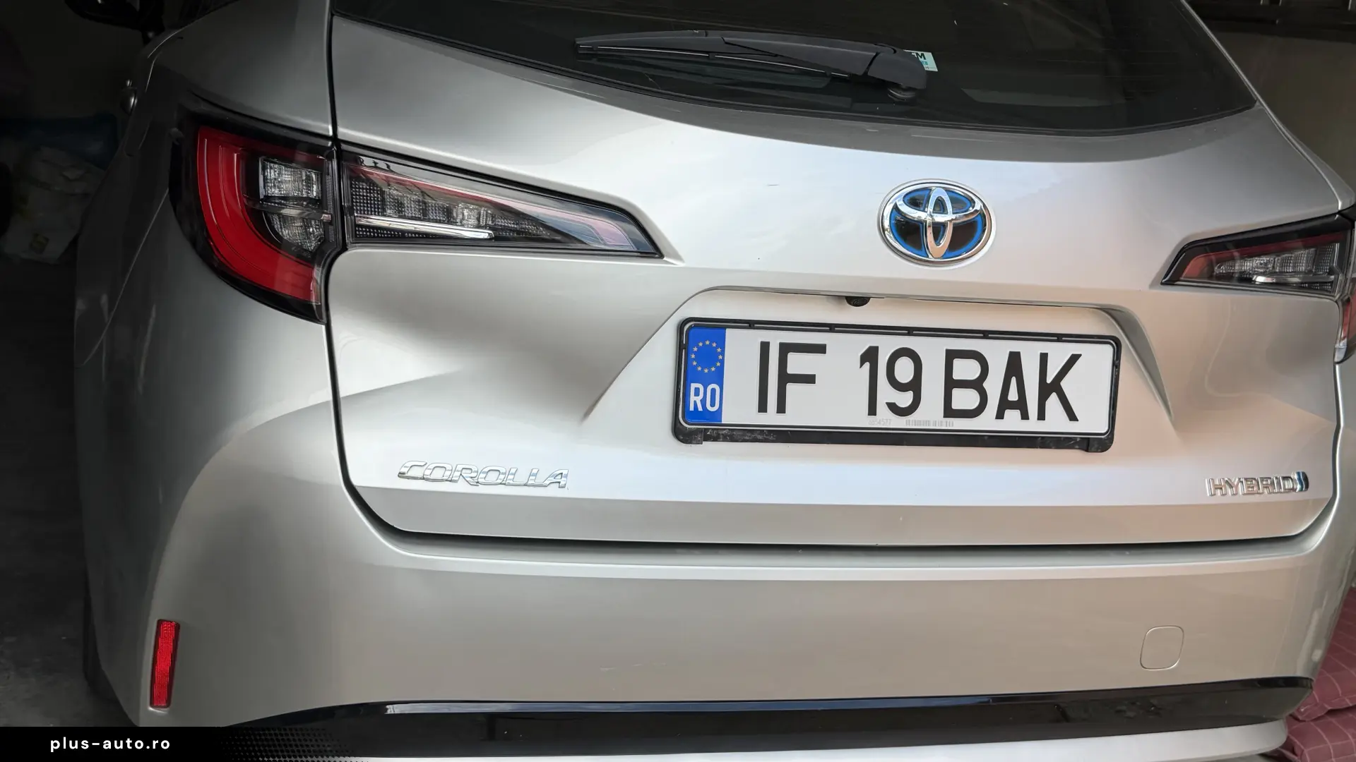 Toyota Corolla Touring Sport Bussines 1.8 hybrid