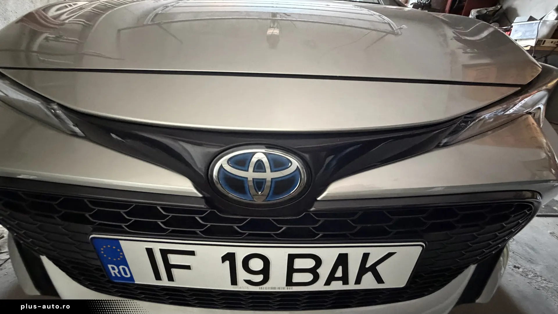 Toyota Corolla Touring Sport Bussines 1.8 hybrid