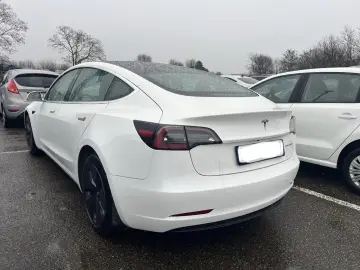 Tesla  Model 3 Long Range Dual Motor AWD 4x4 model 2020