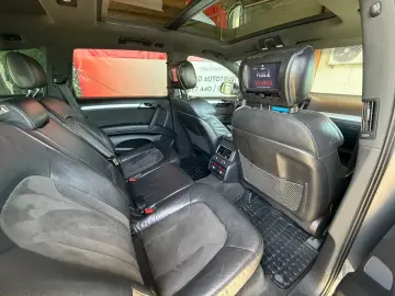 Audi Q7 3.0 TDI quattro 239 CP 7 Locuri Perne Alcantara Navi