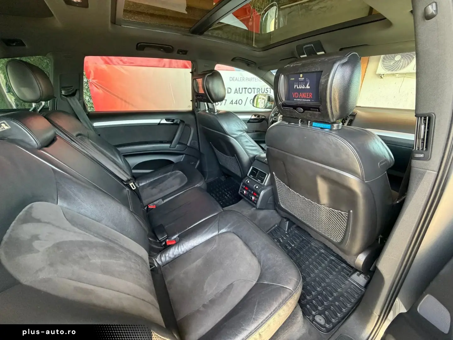 Audi Q7 3.0 TDI quattro 239 CP 7 Locuri Perne Alcantara Navi