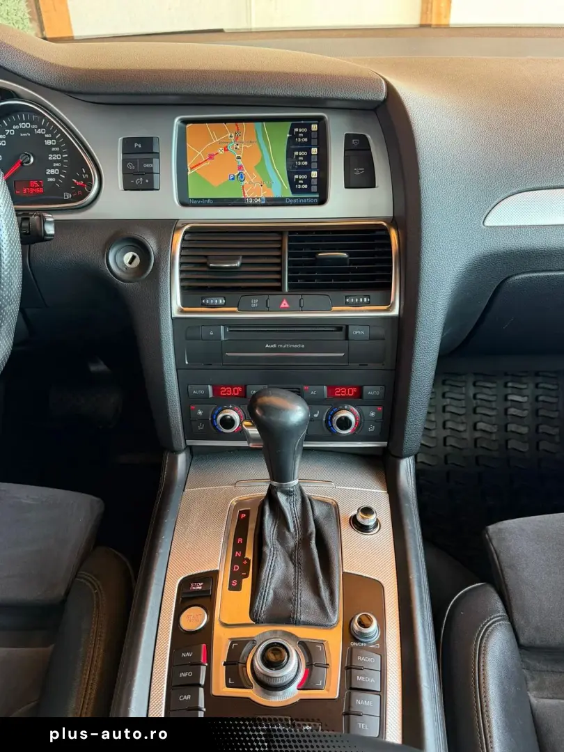 Audi Q7 3.0 TDI quattro 239 CP 7 Locuri Perne Alcantara Navi