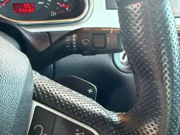 Audi Q7 3.0 TDI quattro 239 CP 7 Locuri Perne Alcantara Navi