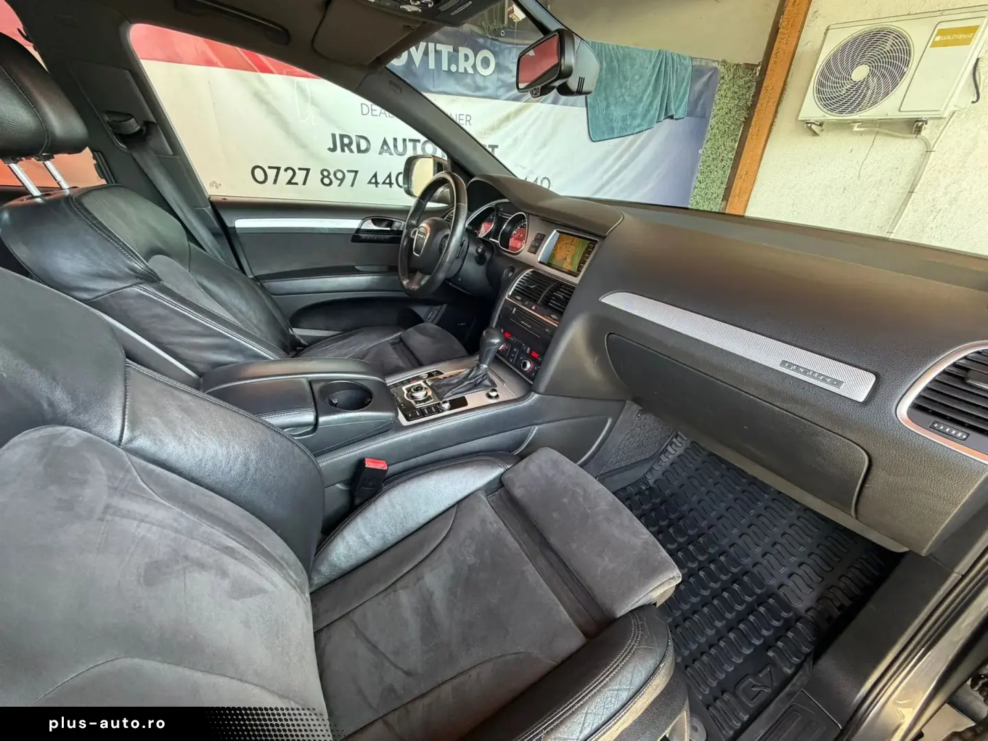 Audi Q7 3.0 TDI quattro 239 CP 7 Locuri Perne Alcantara Navi