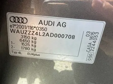 Audi Q7 3.0 TDI quattro 239 CP 7 Locuri Perne Alcantara Navi