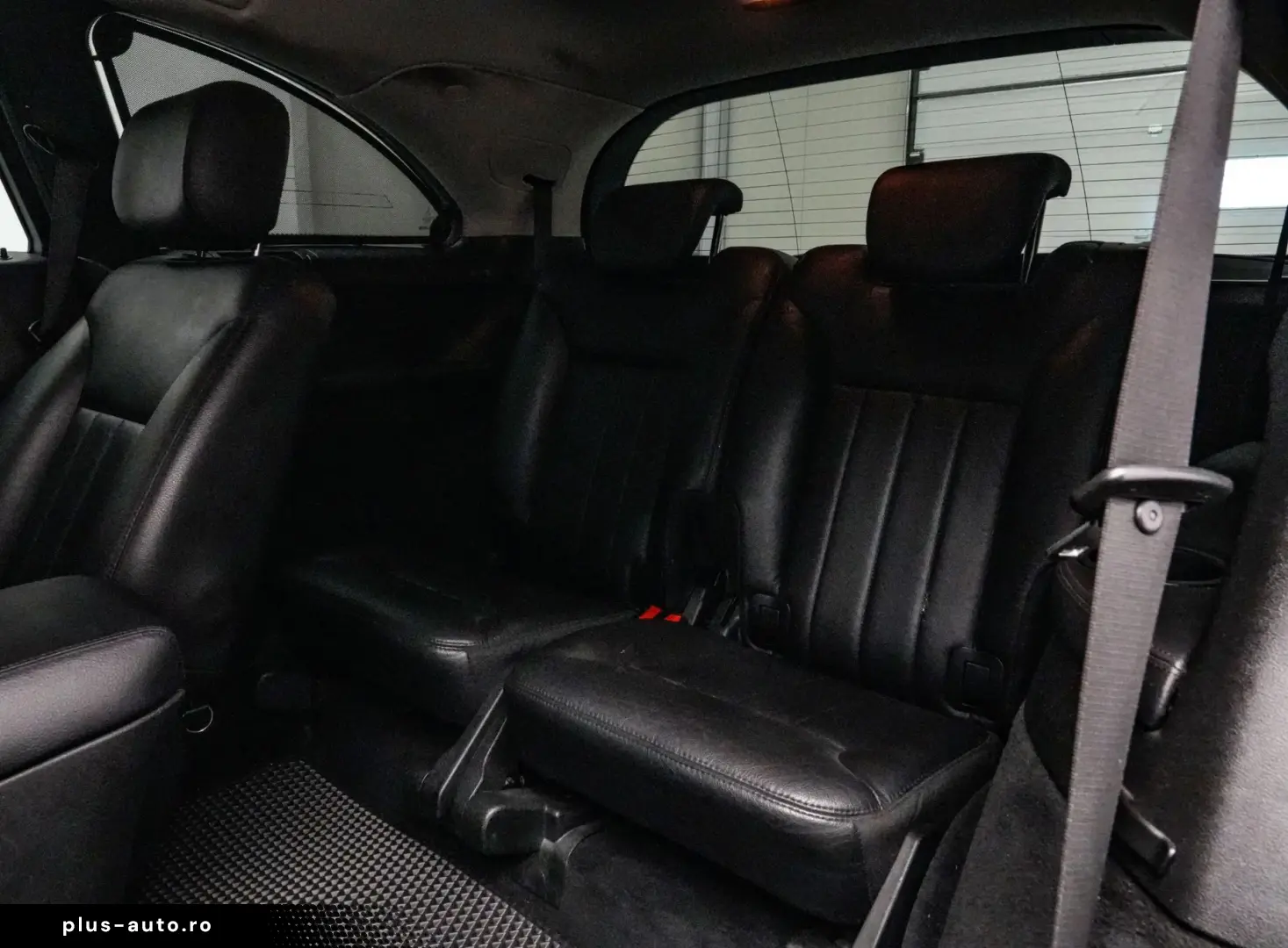 Mercedes-Benz R