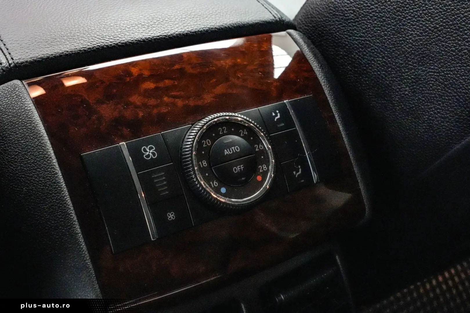 Mercedes-Benz R