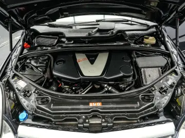 Mercedes-Benz R