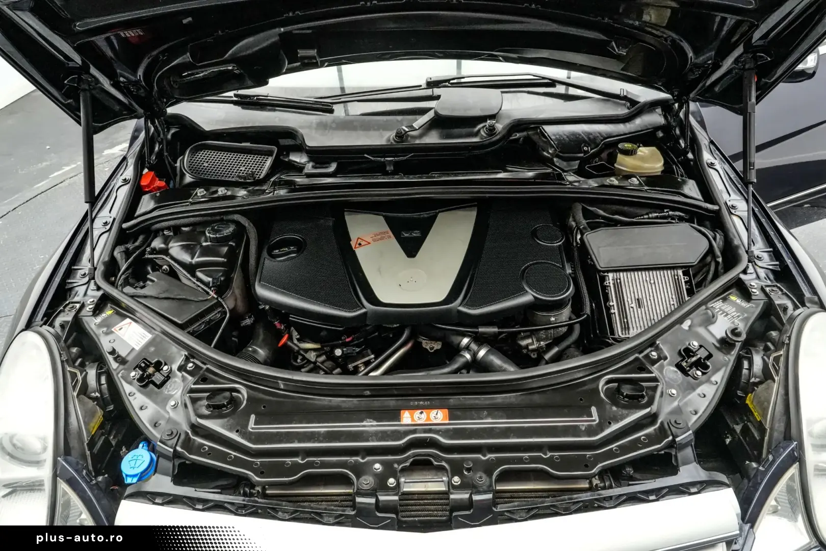 Mercedes-Benz R