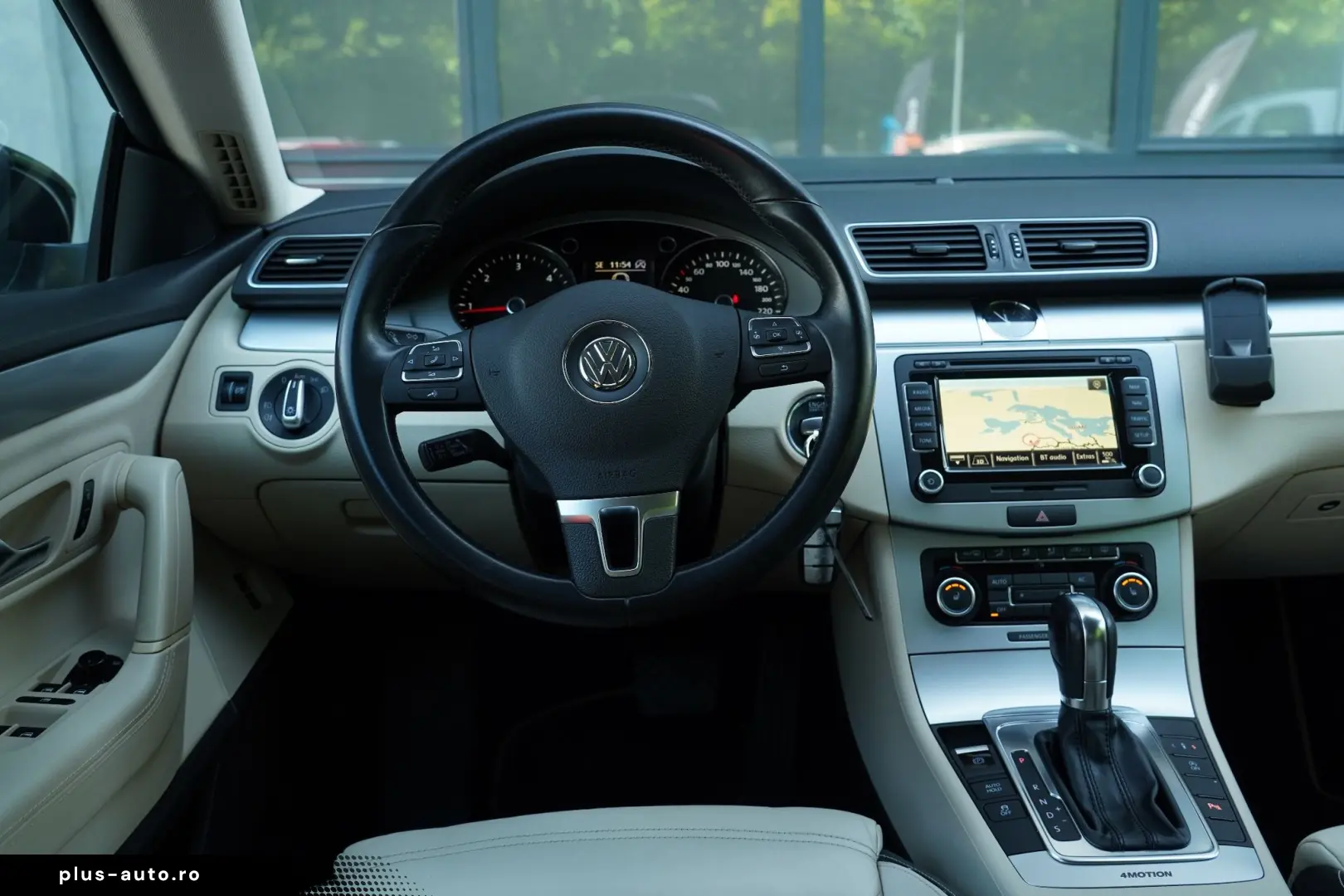Volkswagen Passat-Cc
