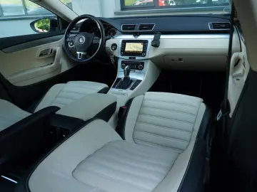 Volkswagen Passat-Cc