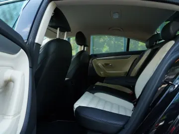 Volkswagen Passat-Cc