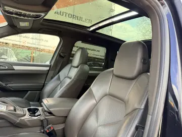 S  E-hybrid  plug-in