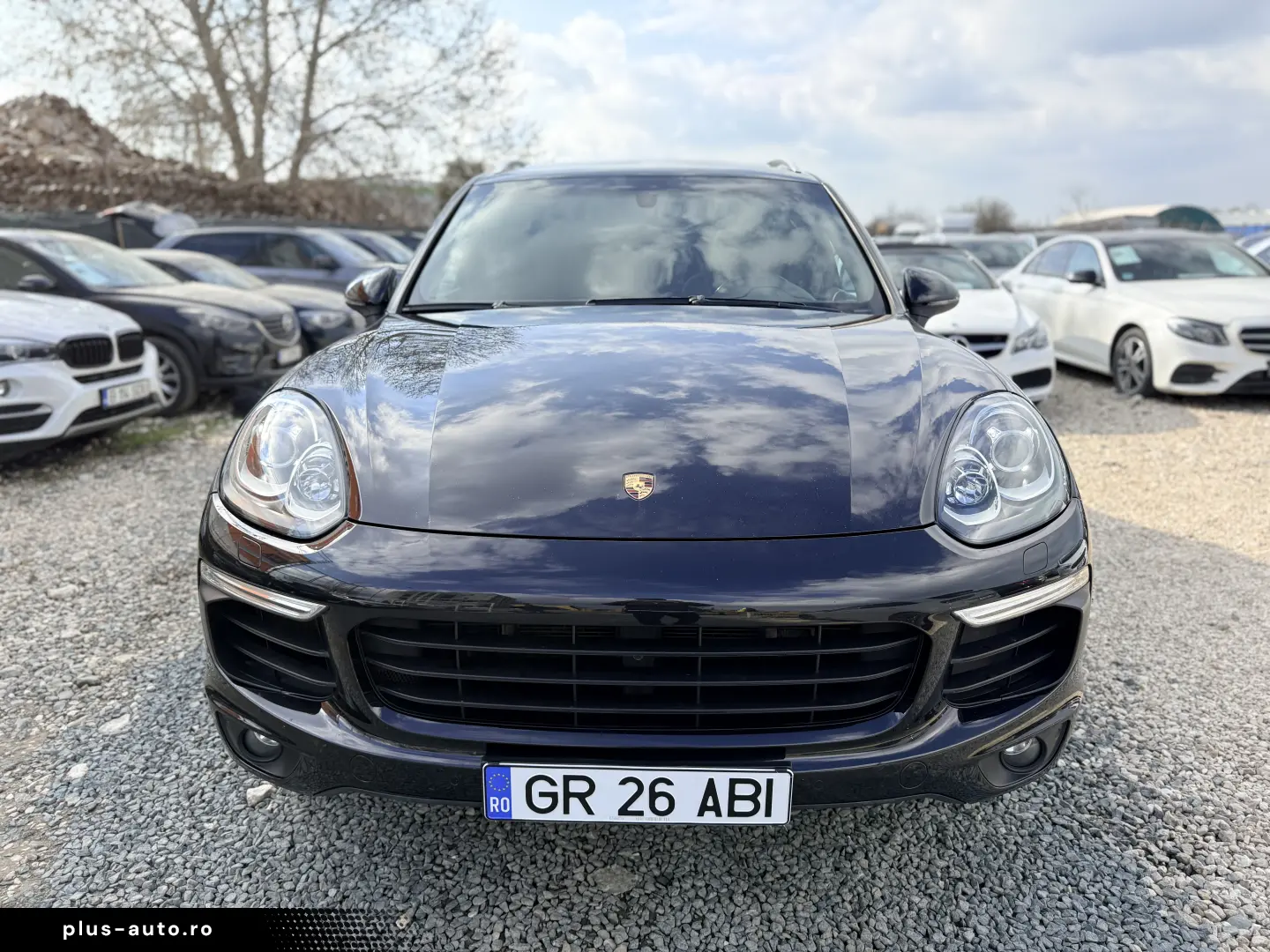 S  E-hybrid  plug-in