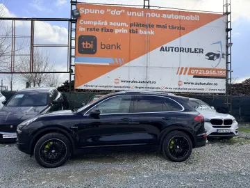 S  E-hybrid  plug-in