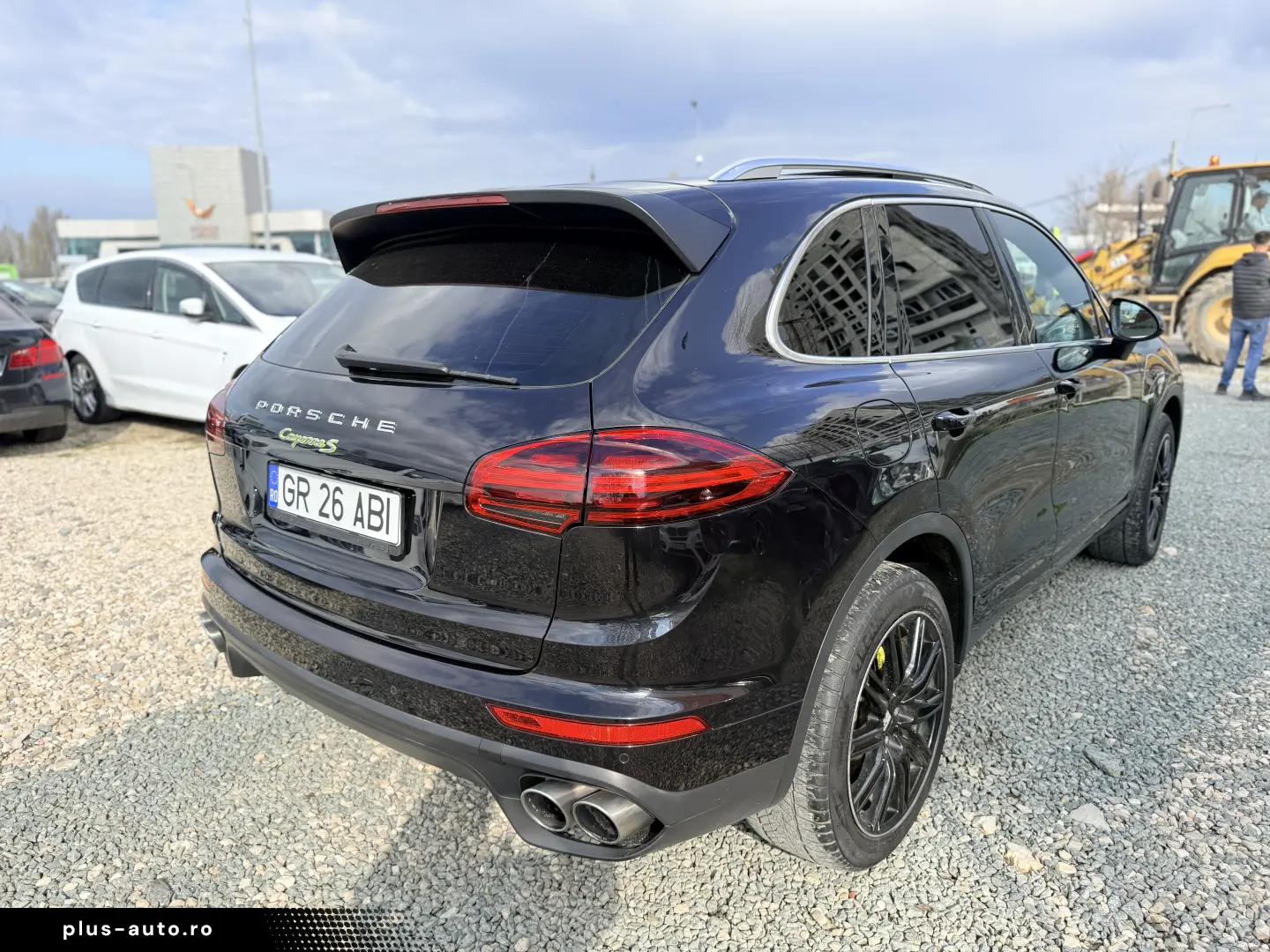 S  E-hybrid  plug-in