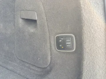 S  E-hybrid  plug-in