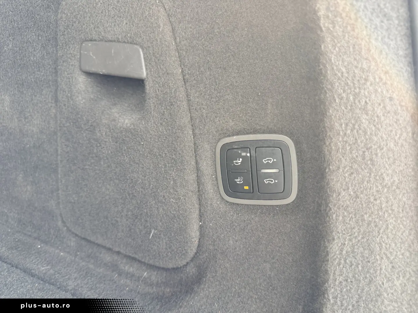 S  E-hybrid  plug-in