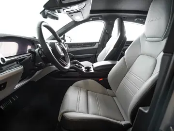 PORSCHE Cayenne Coupe Turbo E-Hybrid