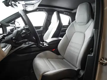 PORSCHE Cayenne Coupe Turbo E-Hybrid