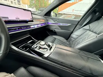 740i hibrid