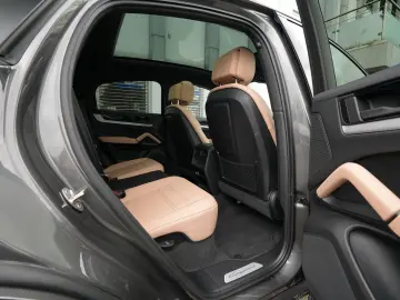 PORSCHE E-Hybrid Coupé