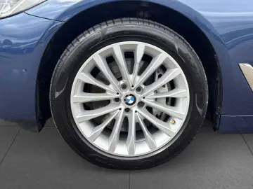 BMW 530dLuxury LivePro HUD HiFi Laser