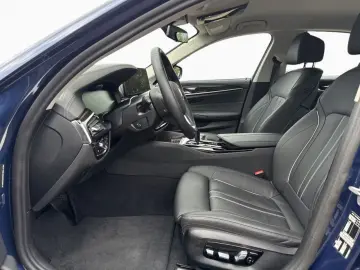 BMW 530dLuxury LivePro HUD HiFi Laser