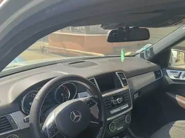 Mercedes-Benz ML 250