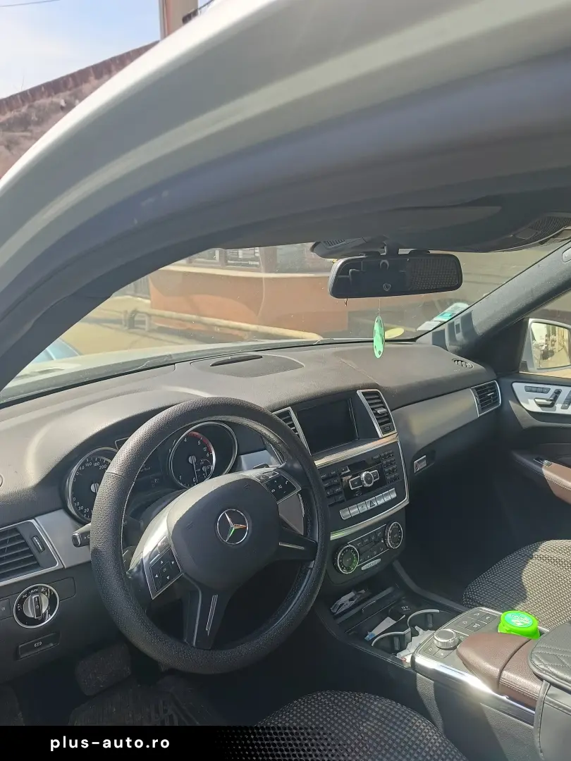 Mercedes-Benz ML 250