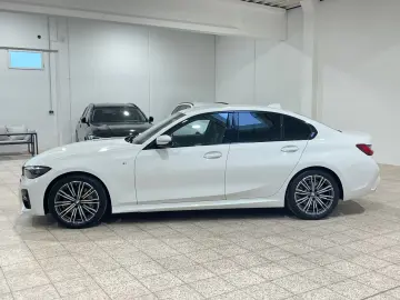 BMW 330i xDrive M Sport Package Laser HiFi R-Camera