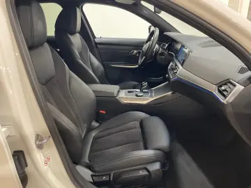 BMW 330i xDrive M Sport Package Laser HiFi R-Camera