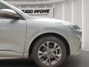 Ford Kuga ST-Line X PANO AHK KAM ACC NAVI