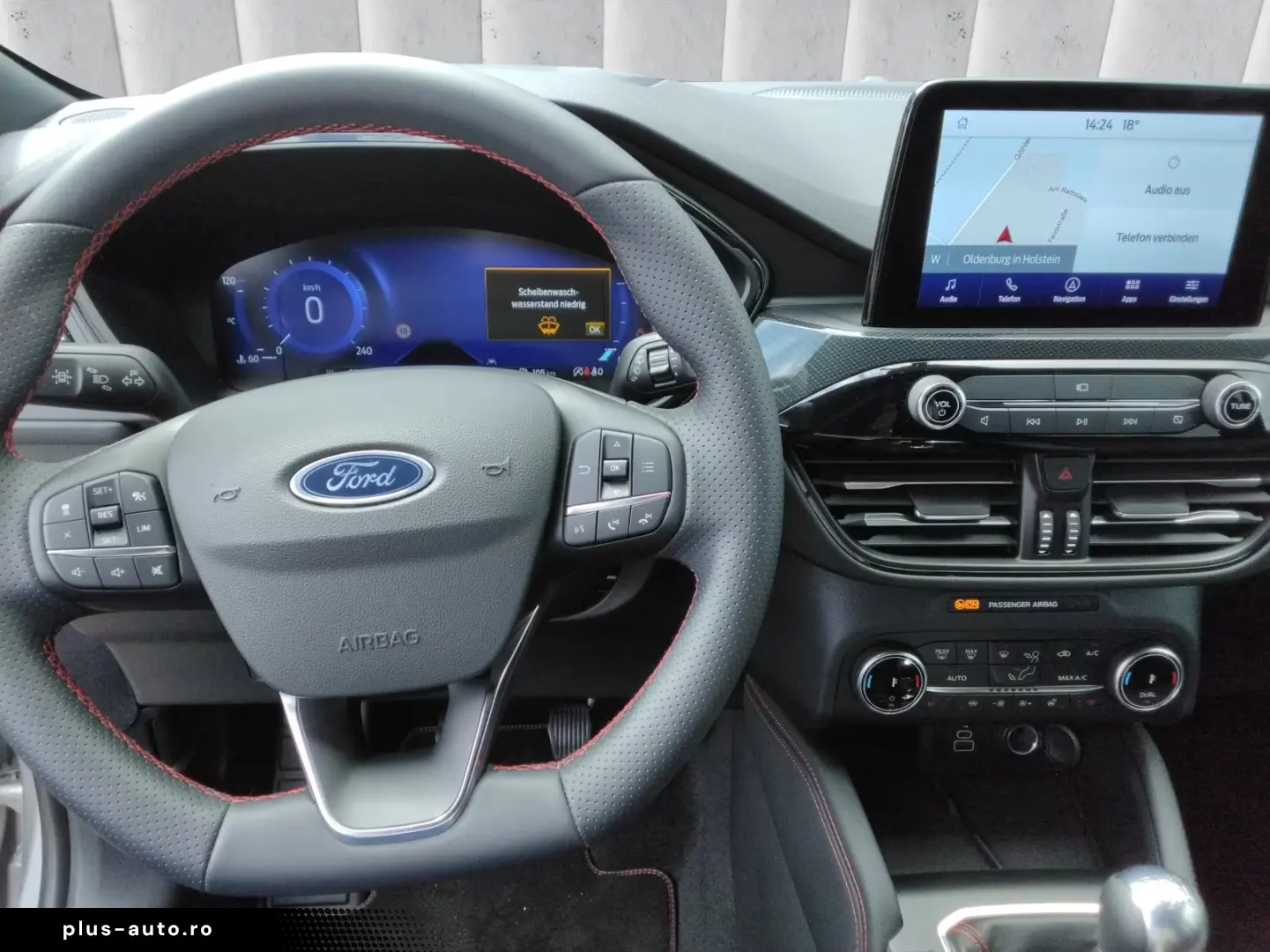 Ford Kuga ST-Line X PANO AHK KAM ACC NAVI