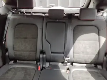 Ford Kuga ST-Line X PANO AHK KAM ACC NAVI