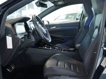 Volkswagen Golf R 4M JP Performance