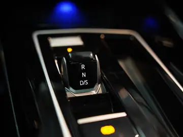 Volkswagen Golf R 4M JP Performance
