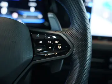 Volkswagen Golf R 4M JP Performance