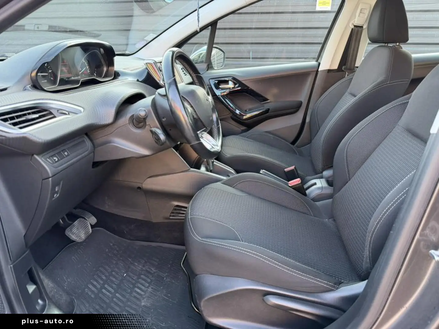 Peugeot 208 Automat