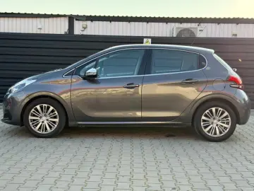 Peugeot 208 Automat