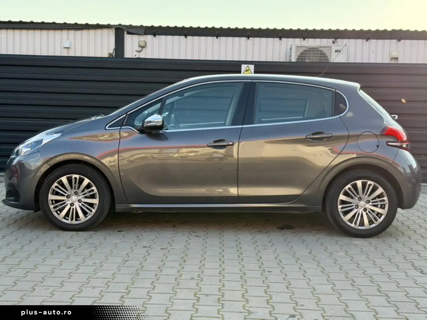 Peugeot 208 Automat