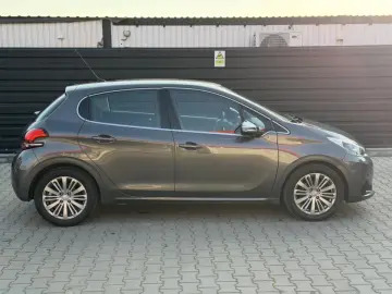 Peugeot 208 Automat